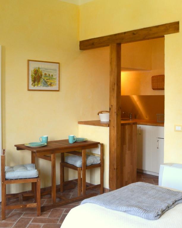 Agriturismo Borgo San Francesco Basiglio Extérieur photo